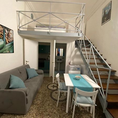 Centralissimo Appartamento Su Due Livelli 1 Turin Bagian luar foto