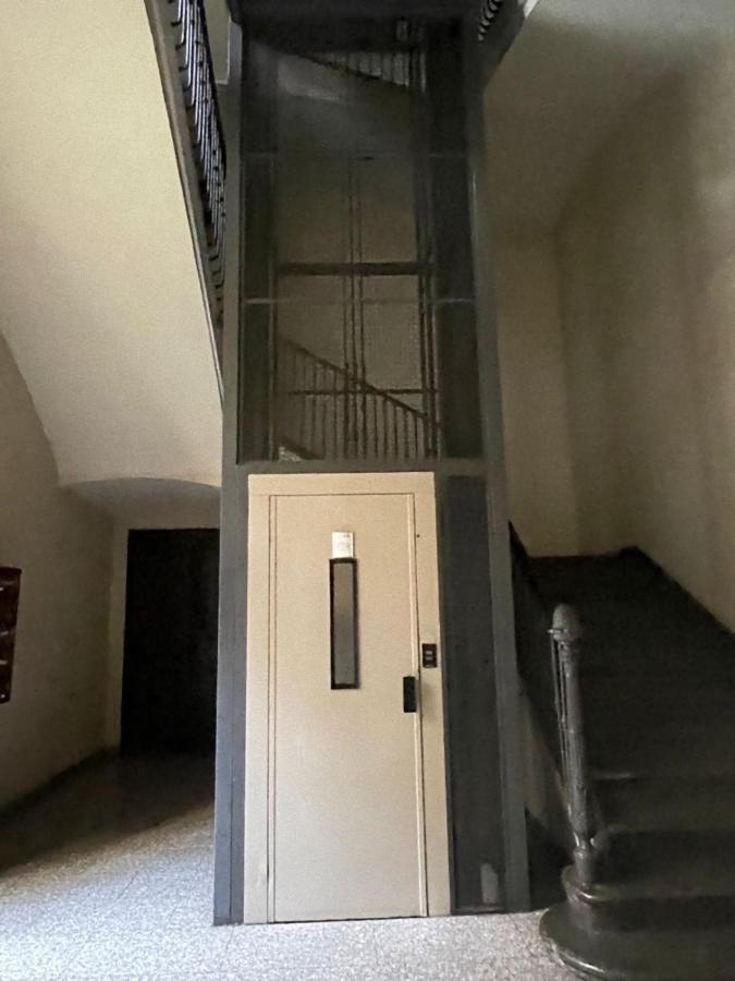 Centralissimo Appartamento Su Due Livelli 1 Turin Bagian luar foto