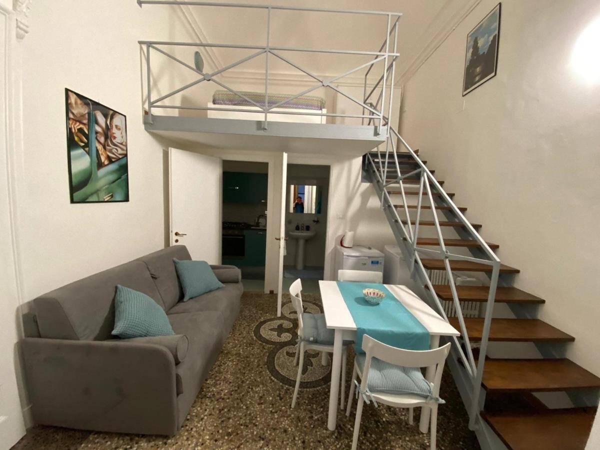 Centralissimo Appartamento Su Due Livelli 1 Turin Bagian luar foto